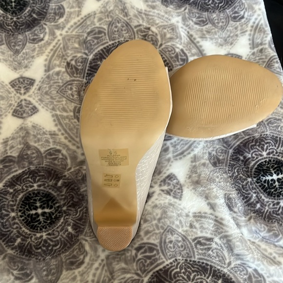 Express Mules - Picture 2 of 4